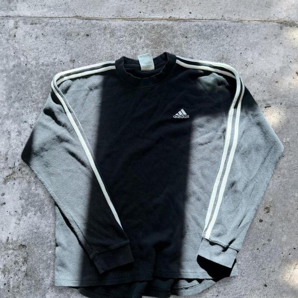 Vintage Y2K Adidas 3-Stripe Thermal Long Sleeve – Men’s Medium
